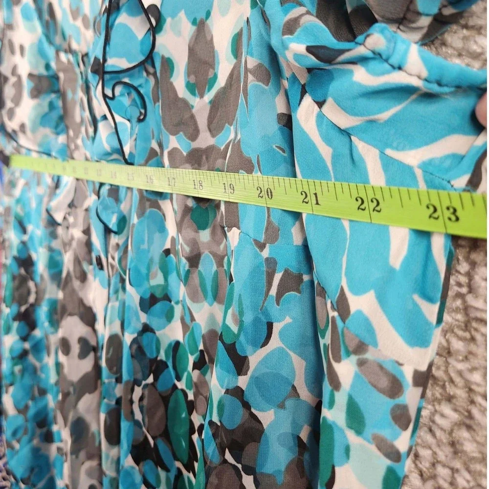 East 5th Blouse Blue Grey Abstract Ruffle Smocked Hem Women 1X